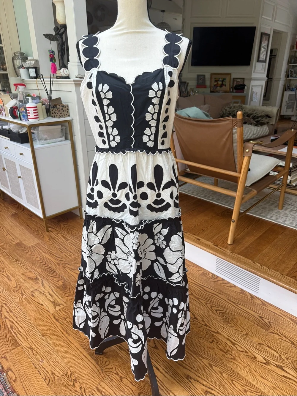 NWT FARM Rio Black & White Floral Tiered Maxi Cotton Dress Size M New
